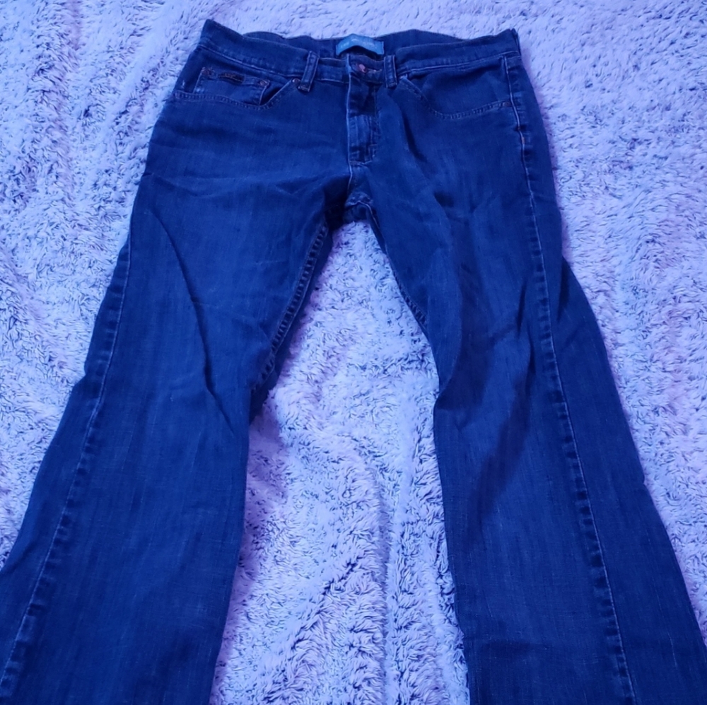 Clothes - Picture 7 of 8
